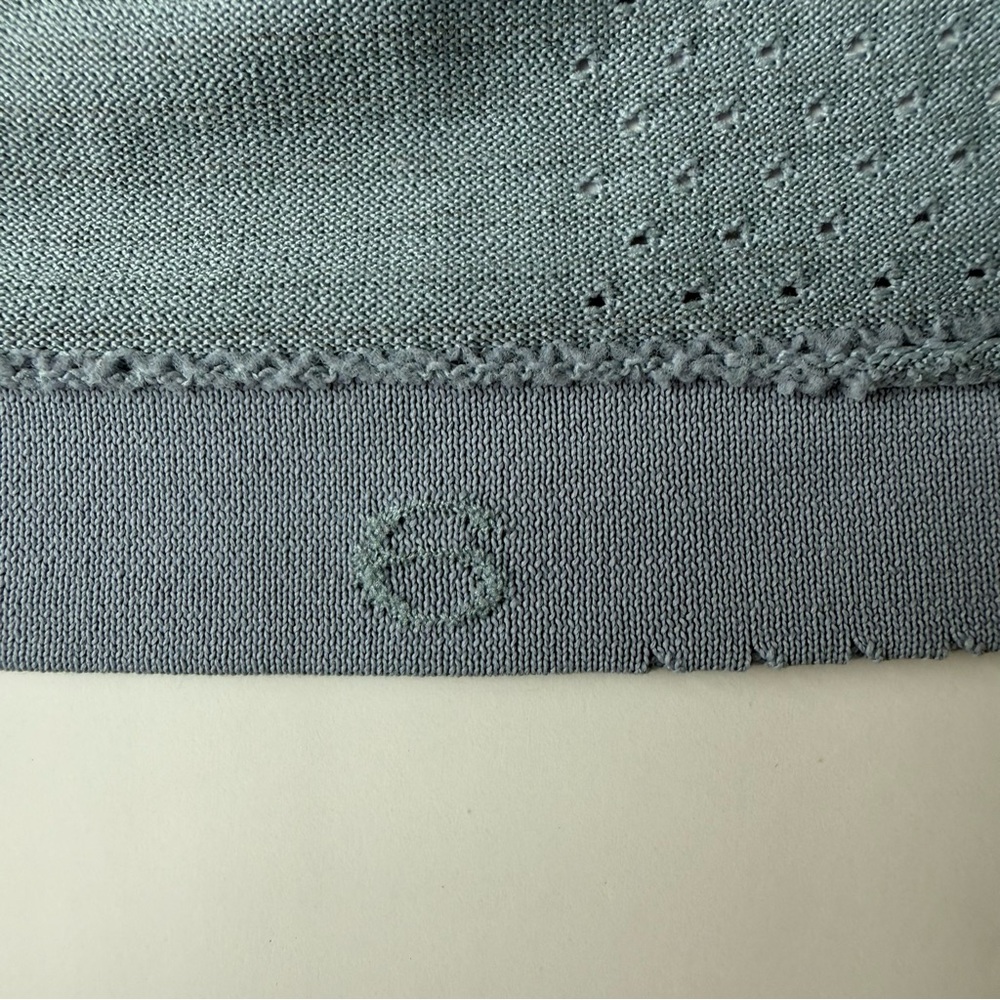 Lululemon Train to Be Tank Grey Seamless Breathable Size 6 - Picture 5 of 5